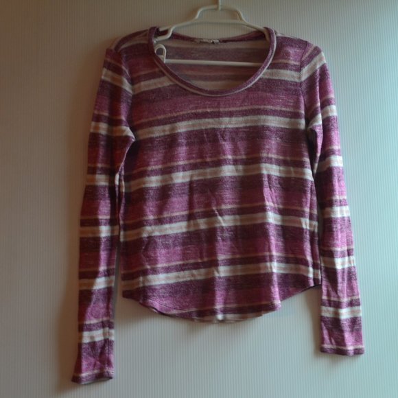 Aeropostale striped sweater - Picture 2 of 4